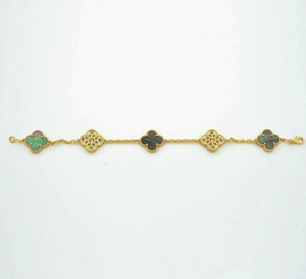 [⭐Mirelle] CLOVER 5 MOTIF GRAY MOP BRACELET COLLECTION