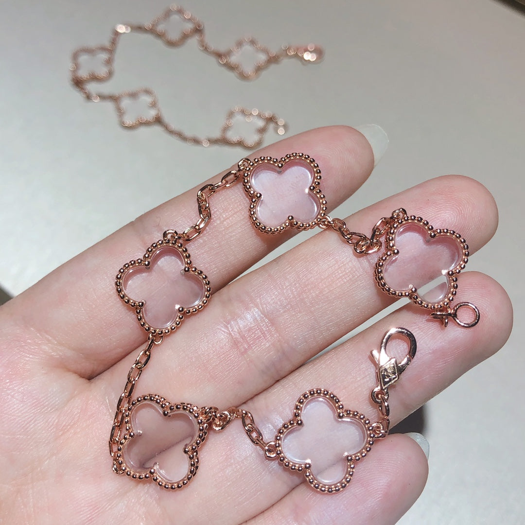 [⭐Mirelle]CLOVER 5 MOTIF ROCK CRYSTAL BRACELET