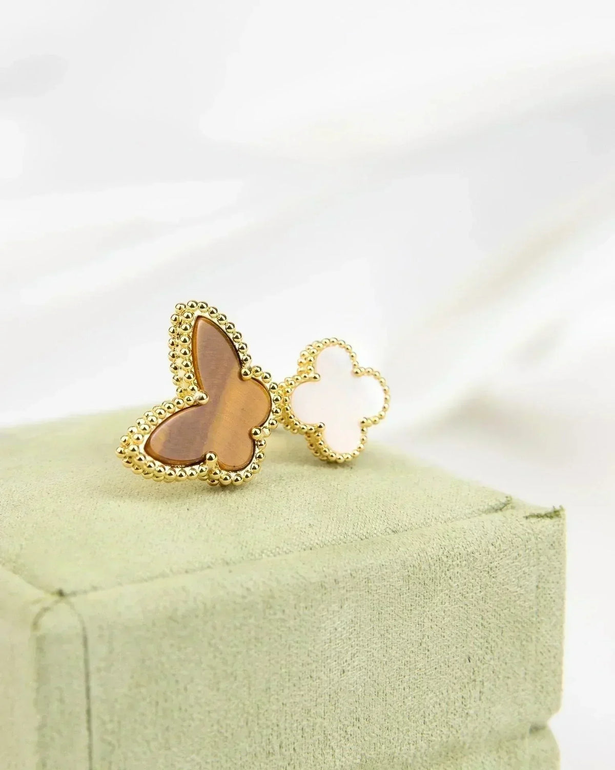 [⭐Mirelle]LUCKY BETWEEN THE FINGER RING