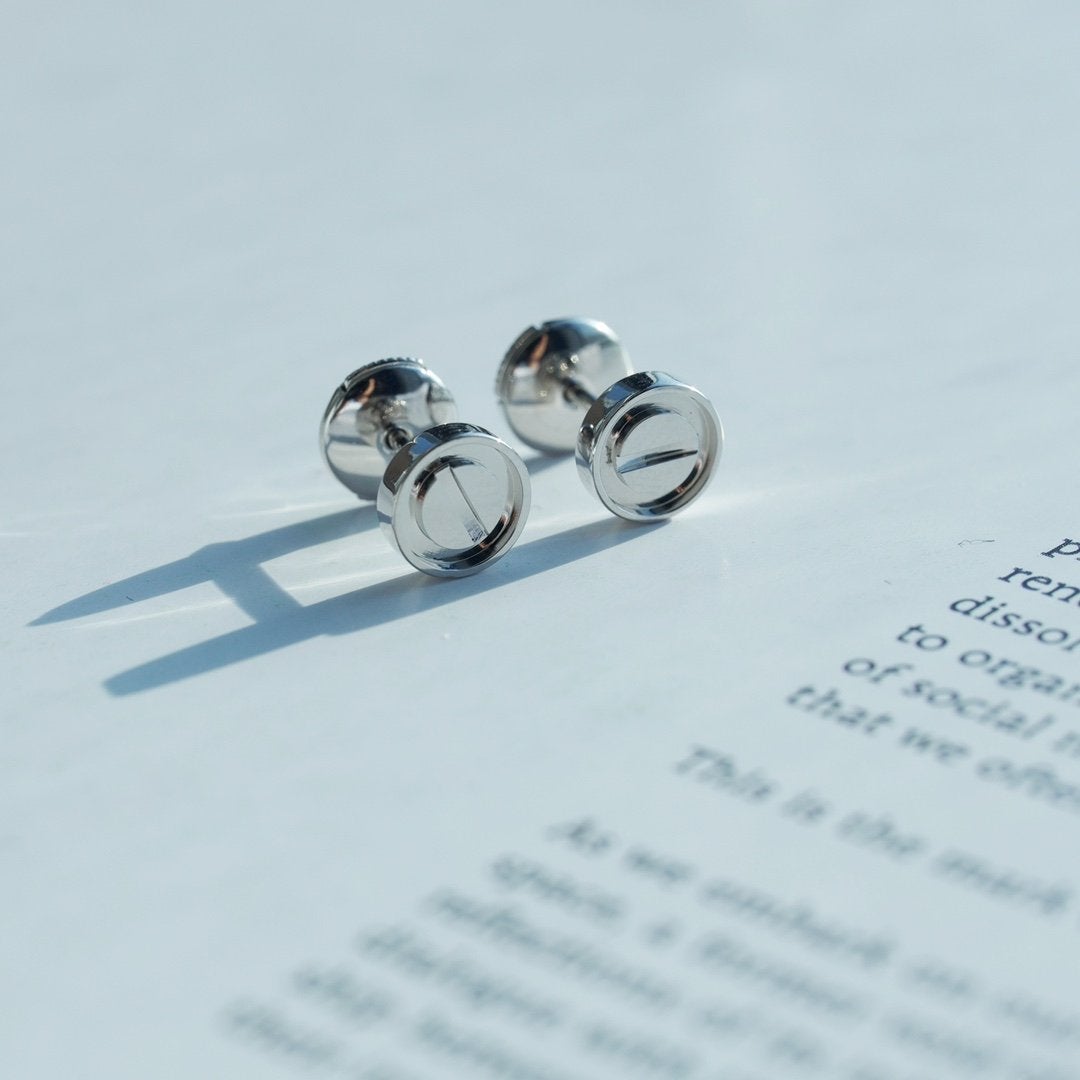 [⭐Mirelle]LOVE EARRINGS SILVER 10MM
