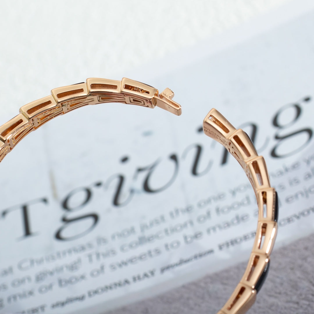 [⭐Mirelle]SERPENTI BRACELET PINK GOLD ONYX
