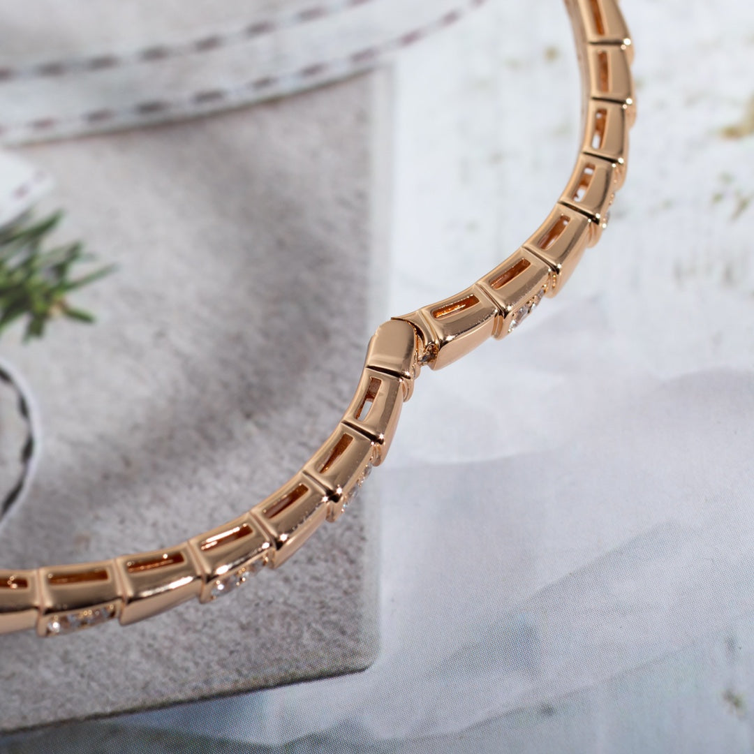 [⭐Mirelle]SERPENTI SMALL BRACELET PINK GOLD DIAMOND