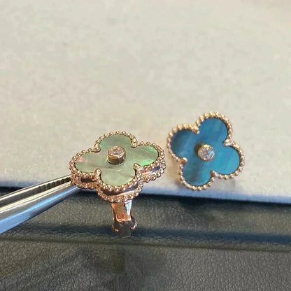 [⭐Mirelle]CLOVER MEDIUM 1 MOTIFS GRAY MOP  DIAMOND EARRINGS