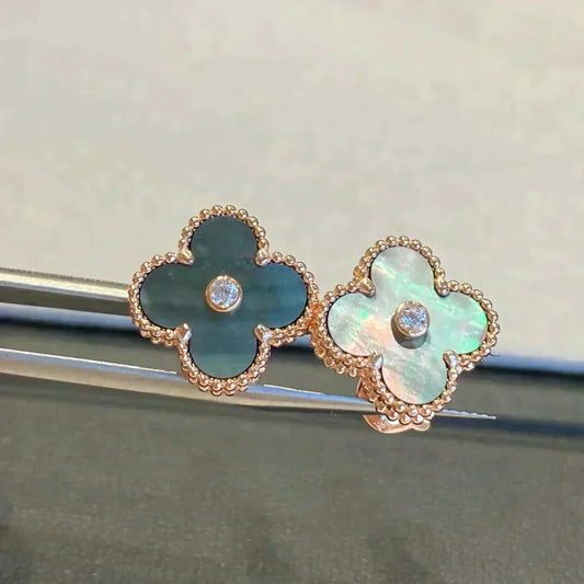 [⭐Mirelle]CLOVER MEDIUM 1 MOTIFS GRAY MOP  DIAMOND EARRINGS