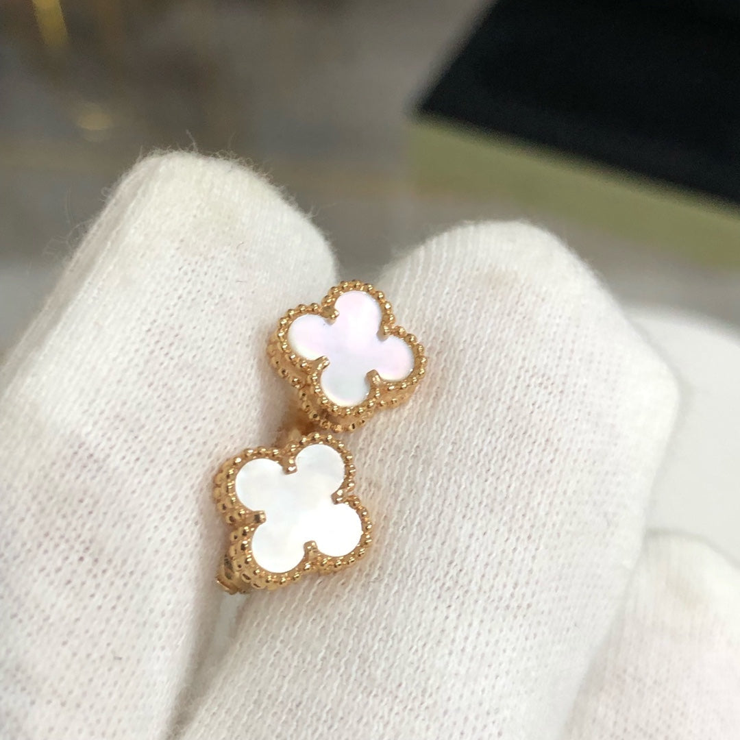 [⭐Mirelle]CLOVER MINI GOLD EARRINGS