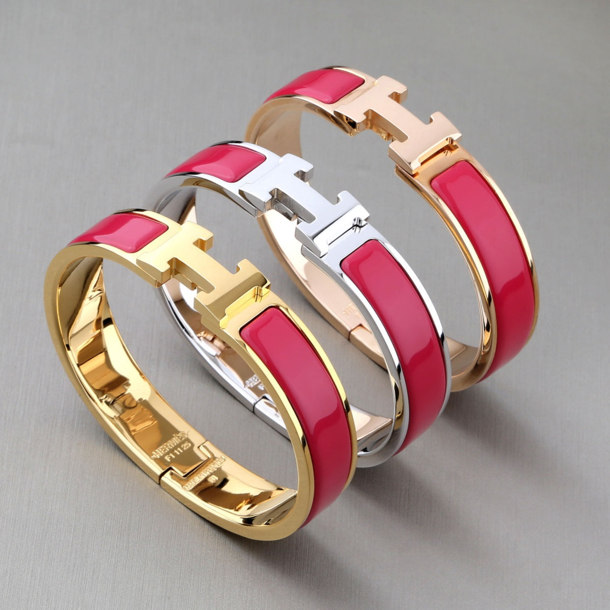 [⭐Mirelle]H RED BRACELET