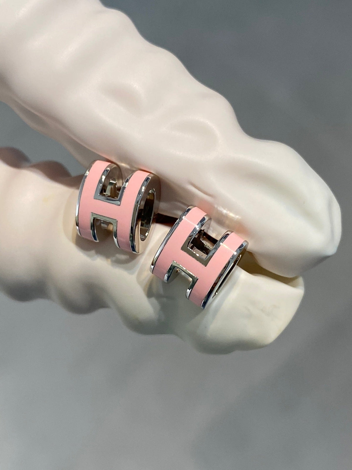 [⭐Mirelle]MINI POP H SILVER EARRINGS PINK
