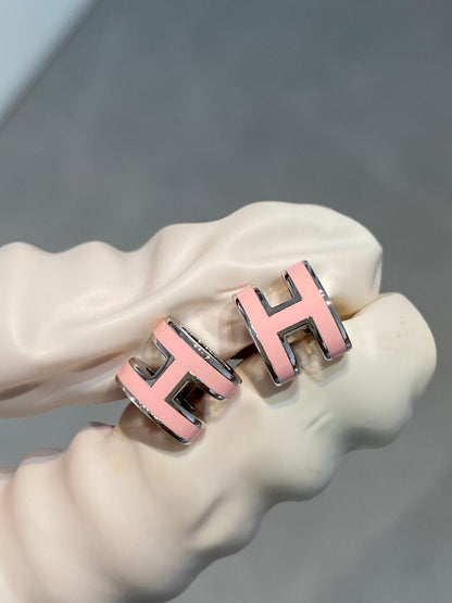 [⭐Mirelle]MINI POP H SILVER EARRINGS PINK