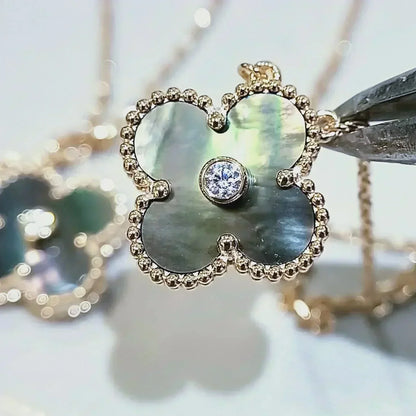 [⭐Mirelle]CLOVER 15MM DIAMOND AND MOTHER-OF-GREY NECKLACE