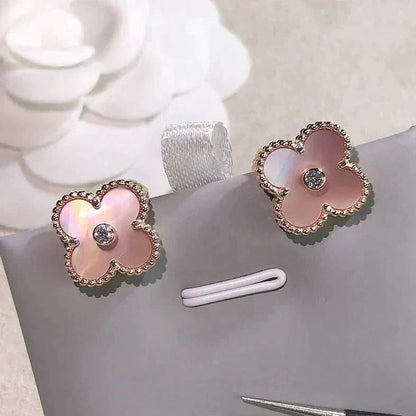 [⭐Mirelle]CLOVER MEDIUM 1 MOTIFS  PINK MOP DIAMOND EARRINGS