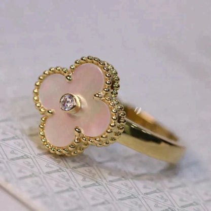 [⭐Mirelle]CLOVER PINK MOP RING GOLD DIAMOND