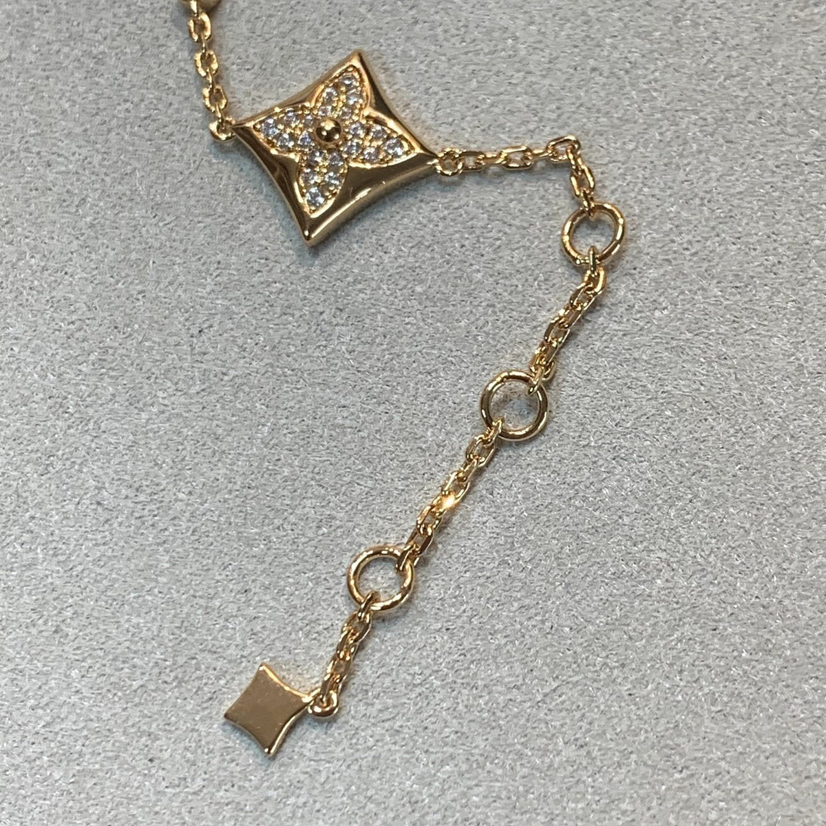 [⭐Mirelle]STAR AND SUN 4 MOTIFS GOLD DIAMONDS BRACELET