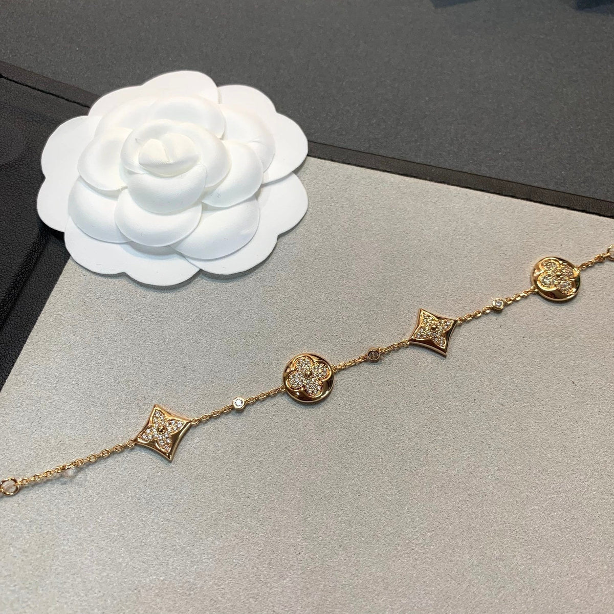 [⭐Mirelle]STAR AND SUN 4 MOTIFS GOLD DIAMONDS BRACELET