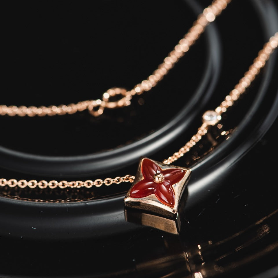 [⭐Mirelle]STAR NECKLACE PINK GOLD 1 DIAMOND