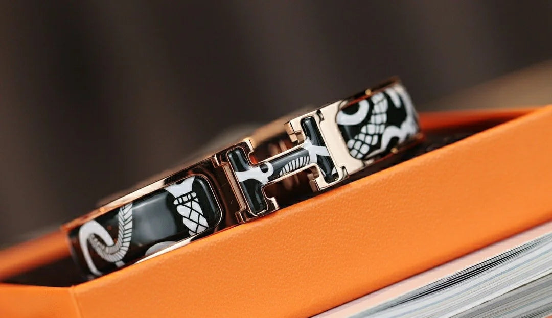 [⭐Mirelle]H TARTAN BRACELET 12MM