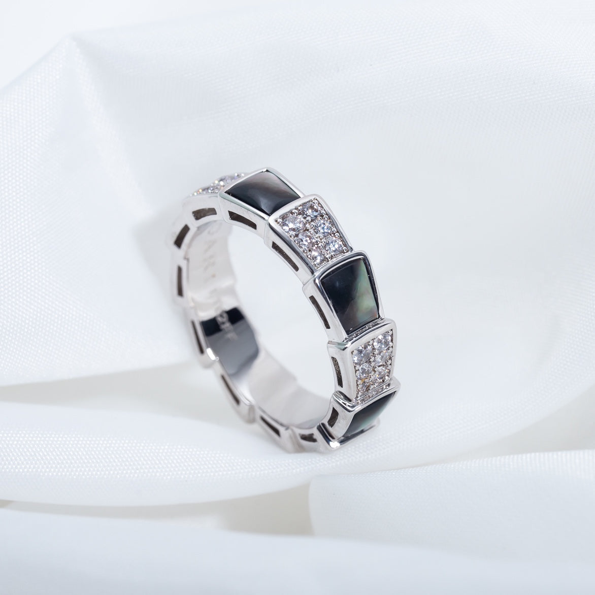 [⭐Mirelle]SERPENTI RING SILVER DIAMOND BLACK MOP 4MM
