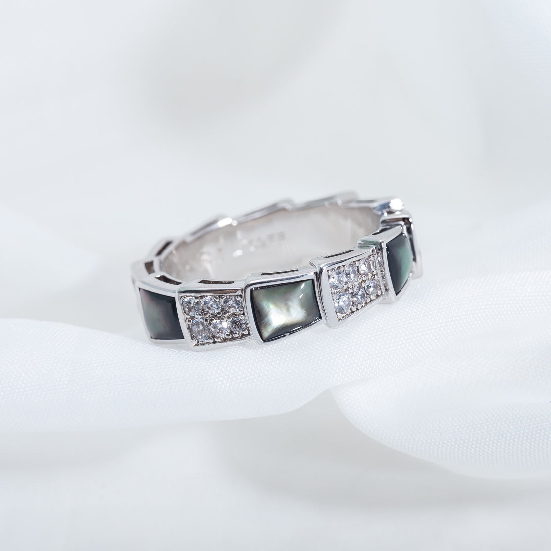 [⭐Mirelle]SERPENTI RING SILVER DIAMOND BLACK MOP 4MM