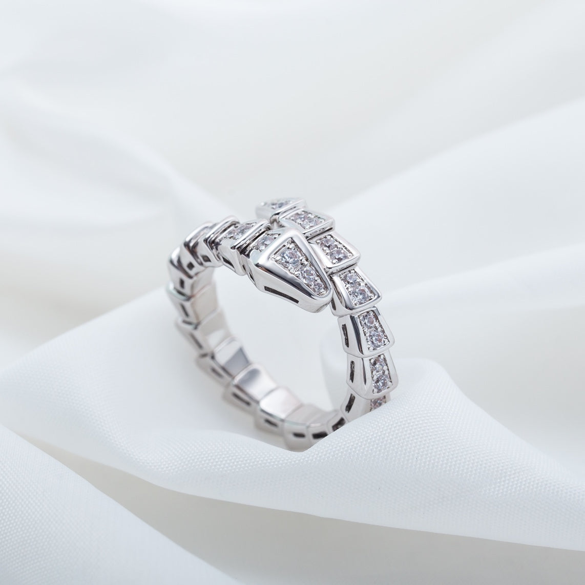 [⭐Mirelle]SERPENTI RING SILVER DIAMOND PAVED 4MM