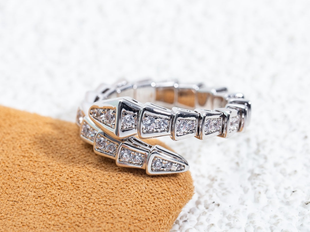 [⭐Mirelle]SERPENTI RING SILVER DIAMOND PAVED 4MM