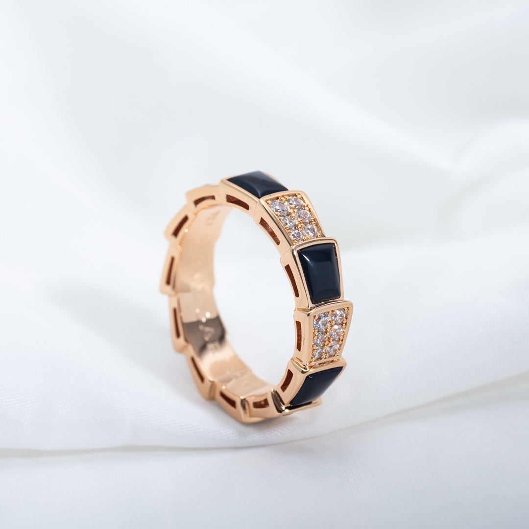 [⭐Mirelle]SERPENTI RING PINK GOLD BLACK MOP DIAMOND PAVED 4MM