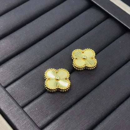 [⭐Mirelle]CLOVER MINI 9.5MM LASER EARRINGS
