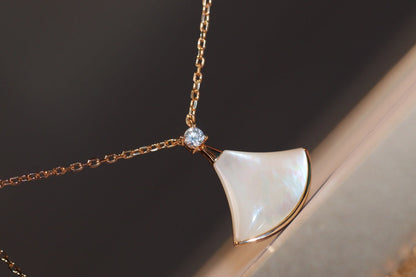 [⭐Mirelle]DREAM NECKLACE WHITE MOP PINK GOLD 1 DIAMOND