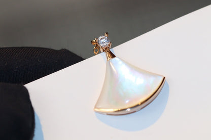 [⭐Mirelle]DREAM NECKLACE WHITE MOP PINK GOLD 1 DIAMOND