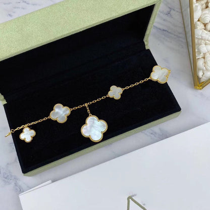 [⭐Mirelle]MAGIC CLOVER MOP GOLD BRACELET 5 MOTIFS