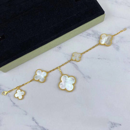 [⭐Mirelle]MAGIC CLOVER MOP GOLD BRACELET 5 MOTIFS