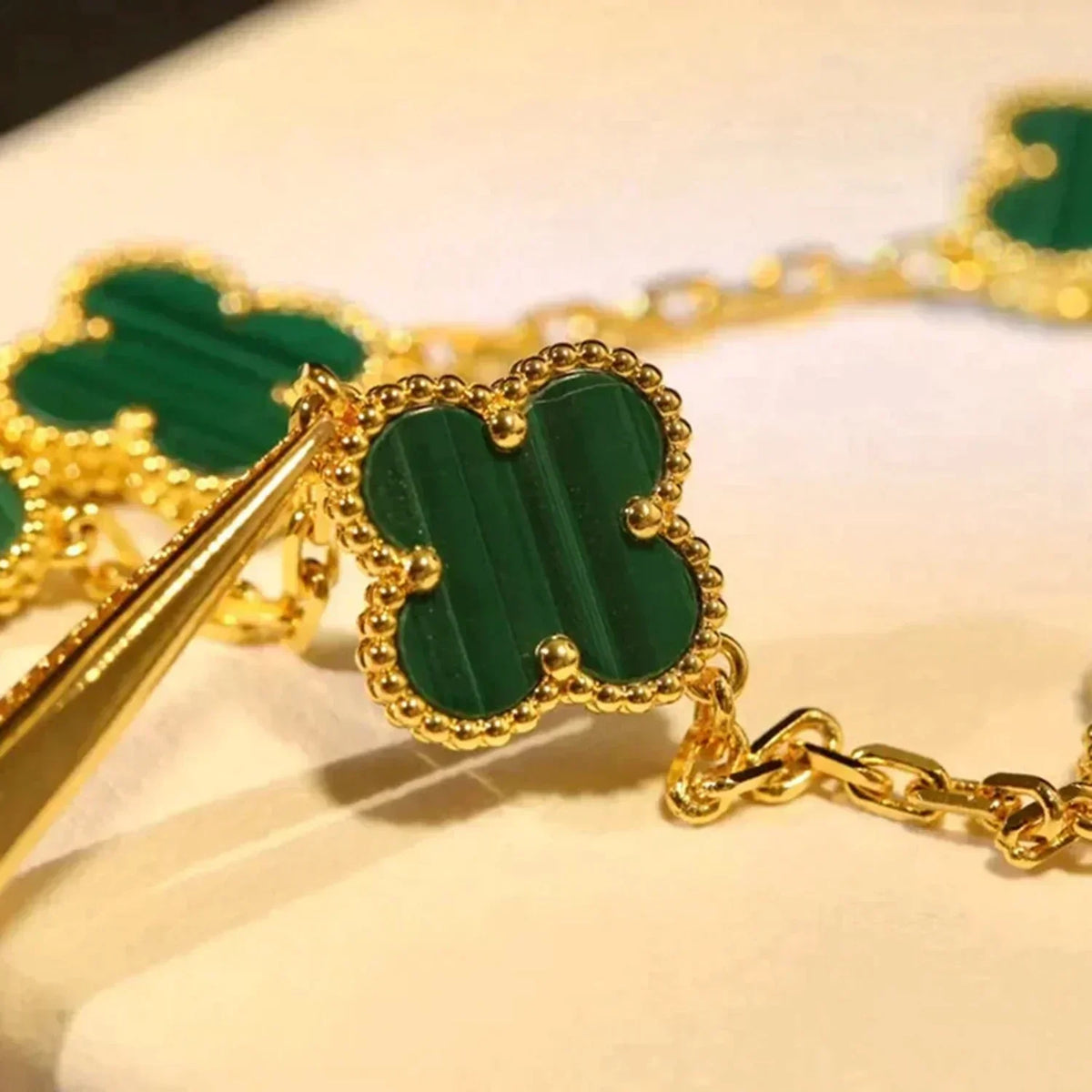 [⭐Mirelle] CLOVER 5 MOTIF MALACHITE BRACELET COLLECTION