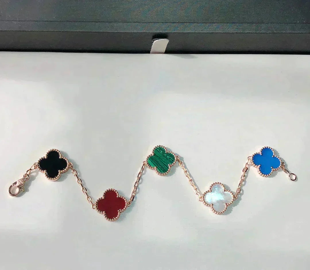 [⭐Mirelle]CLOVER 5 MOTIFS MULTICOLOR BRACELET