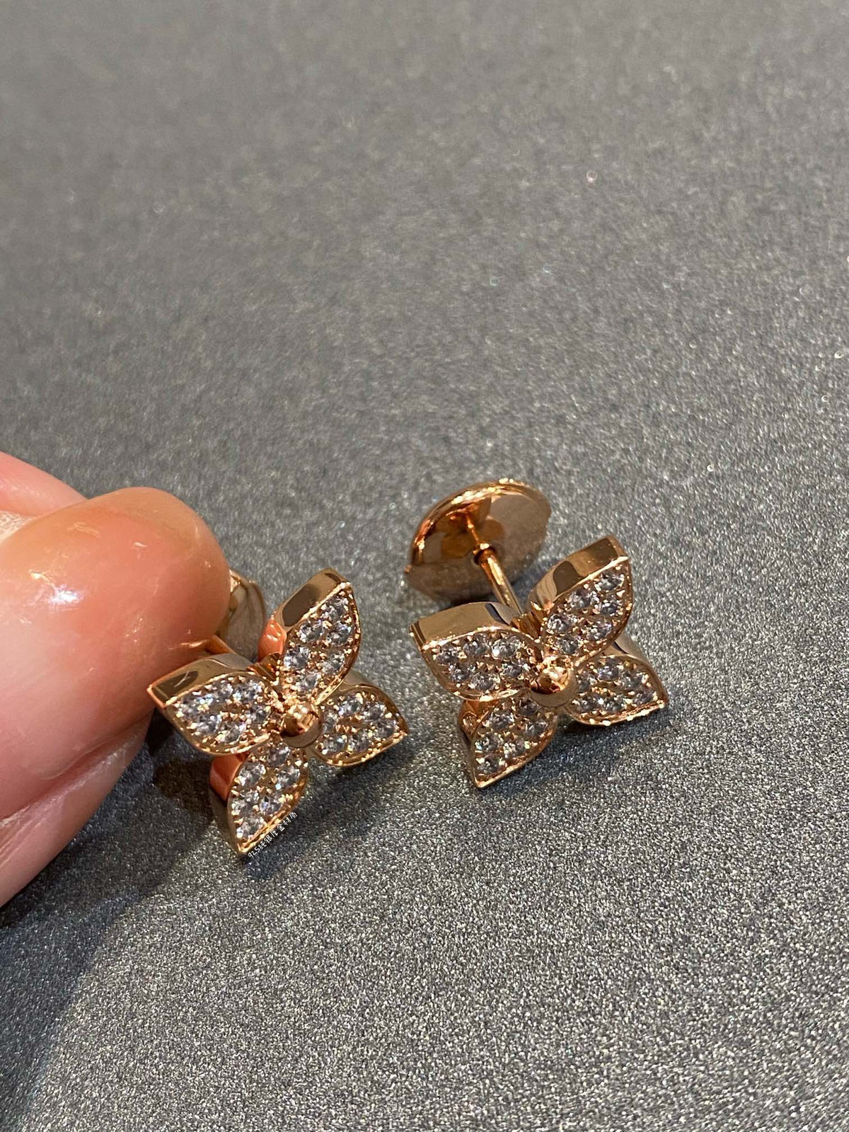 [⭐Mirelle]STAR DIAMOND EARRINGS