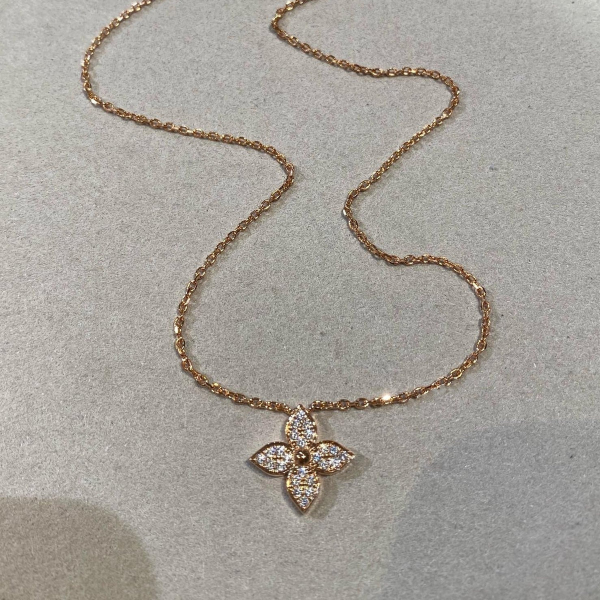 [⭐Mirelle]STAR DIAMOND NECKALCE
