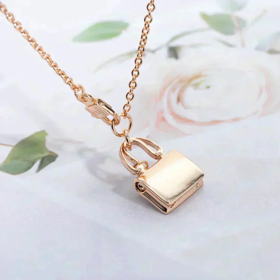 [⭐Mirelle]AMULETTE PEDANT ROSE GOLD NECKLACE