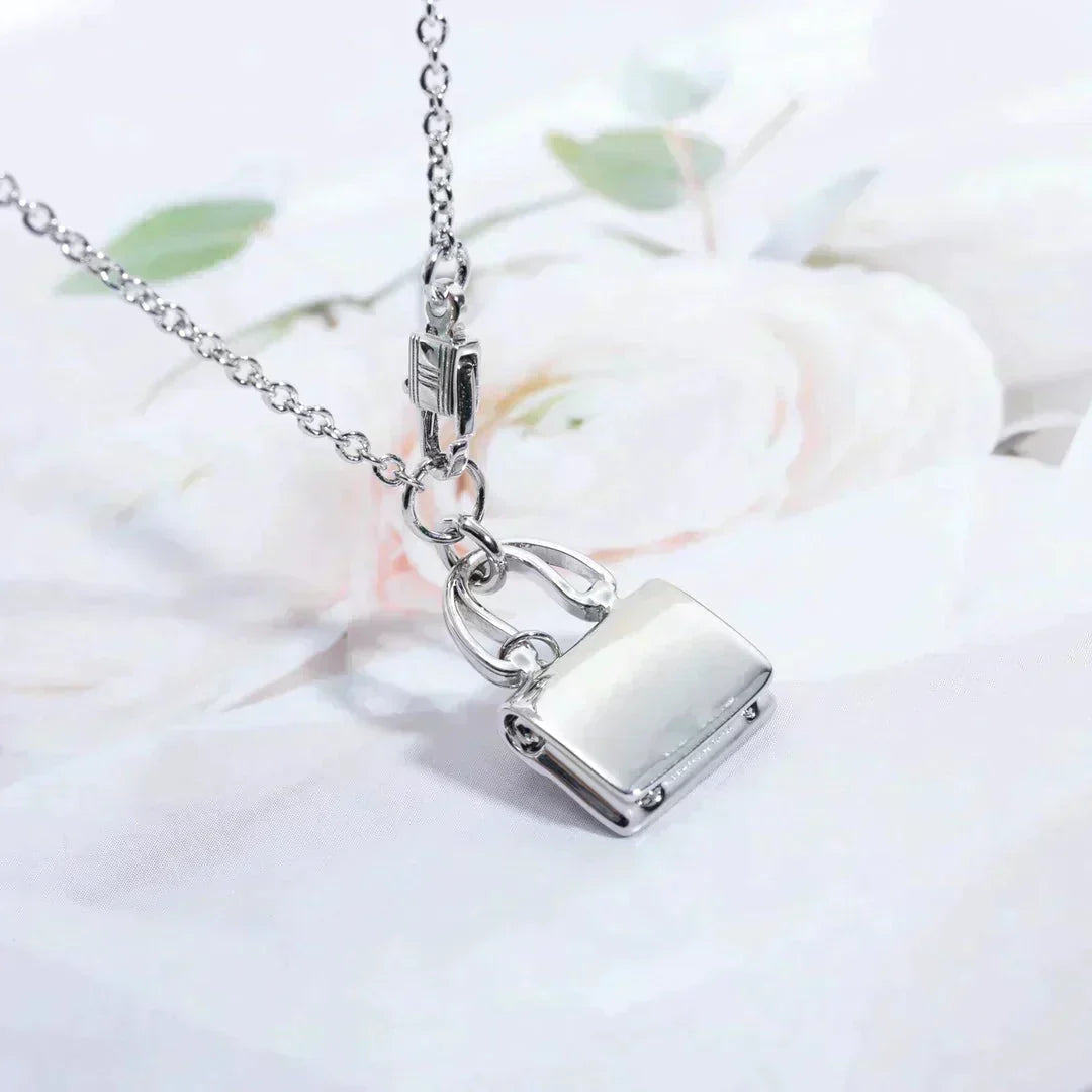 [⭐Mirelle]AMULETTE PEDANT SILVER NECKLACE