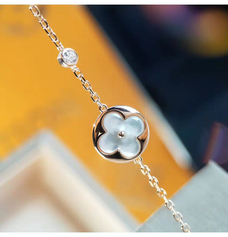 [⭐Mirelle]SUN MOP GOLD 1 DIAMOND NECKLACE
