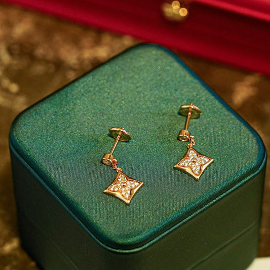 [⭐Mirelle]STAR DIAMONDS EARRINGS GOLD