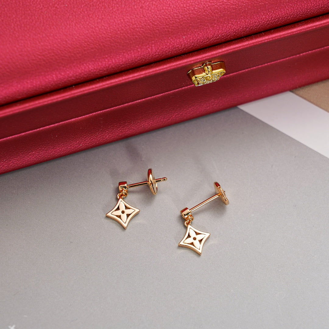 [⭐Mirelle]STAR EARRINGS GOLD