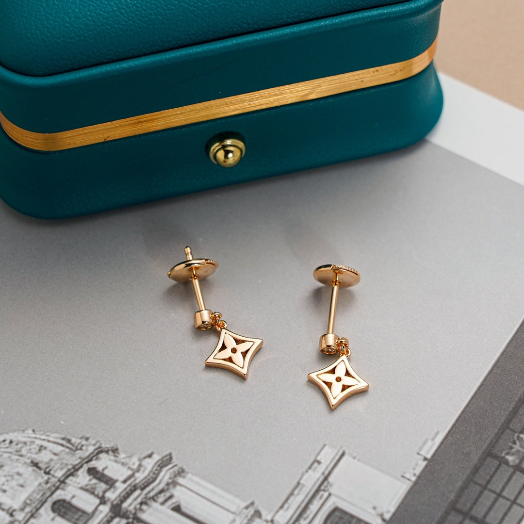 [⭐Mirelle]STAR EARRINGS GOLD