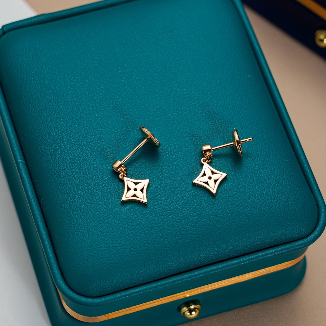 [⭐Mirelle]STAR EARRINGS GOLD