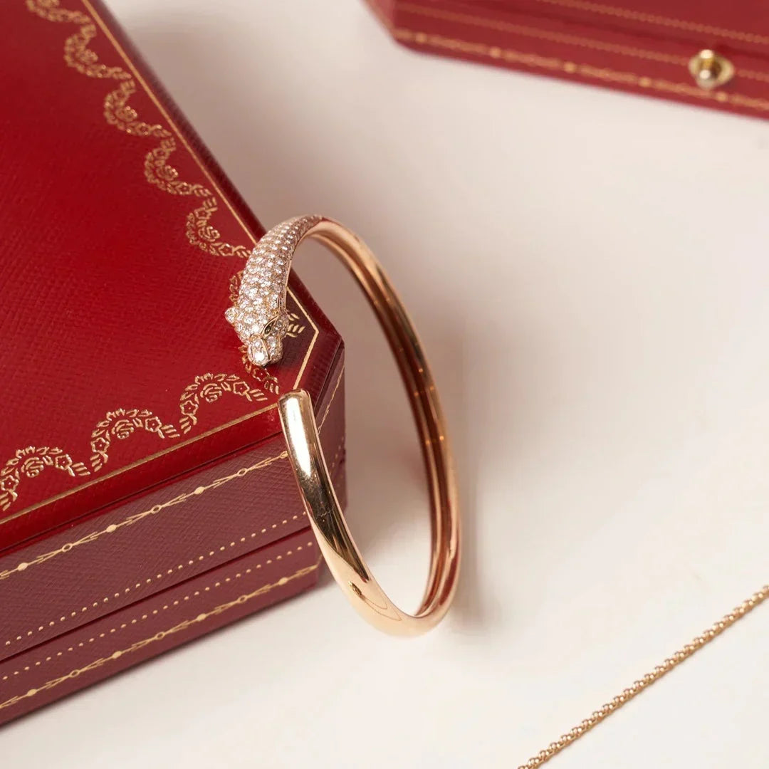 [⭐Mirelle]PANTHERE HALF DIAMOND OPEN BRACELET