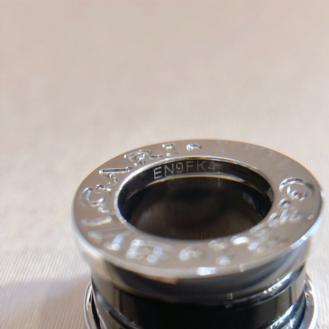 [⭐Mirelle]ZERO 1 BLACK CERAMIC SILVER NECKLACE