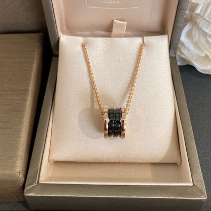 [⭐Mirelle]ZERO 1 BLACK CERAMIC PINK GOLD NECKLACE