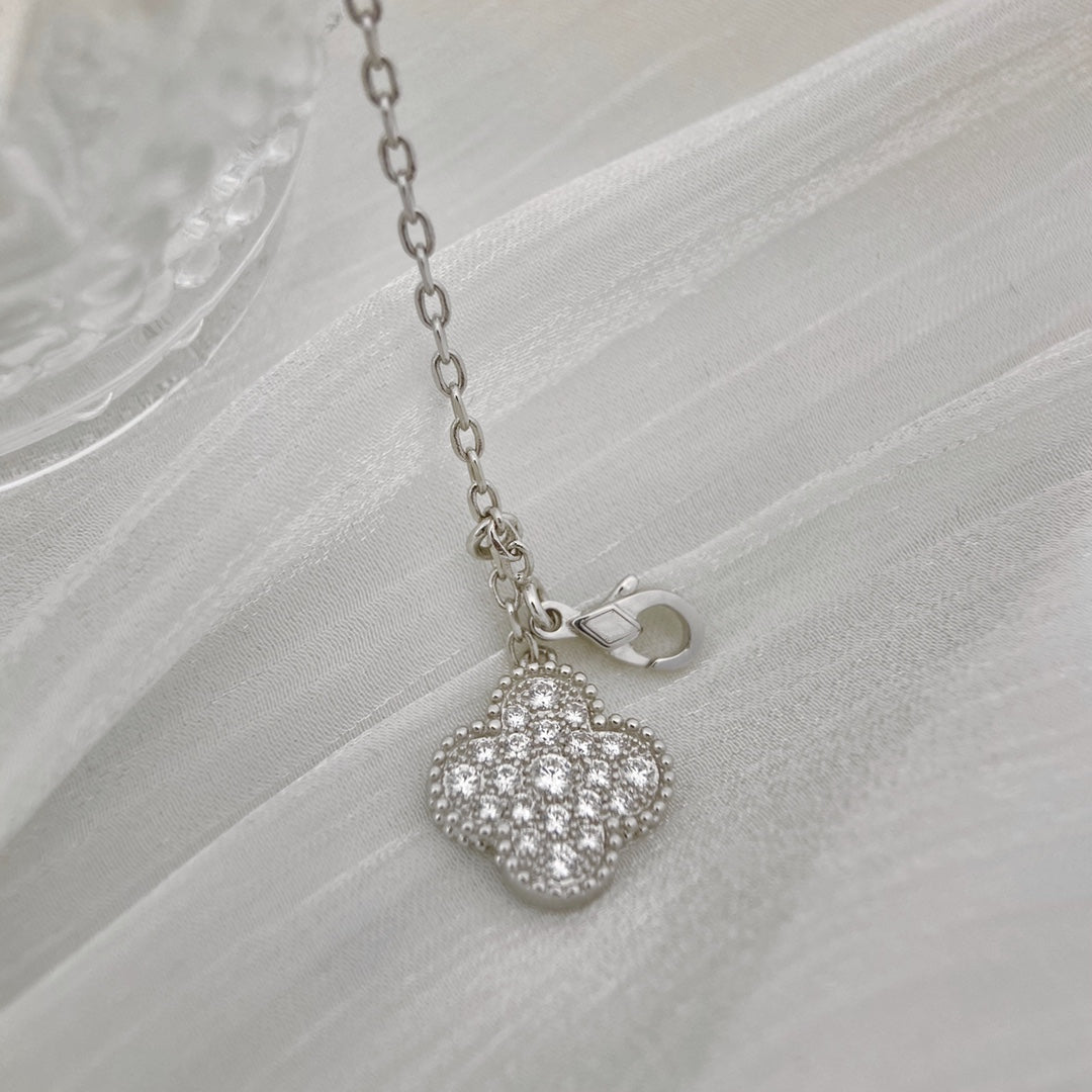 [⭐Mirelle]CLOVER 5 MOTIFS SILVER DIAMONDS NECKLACE