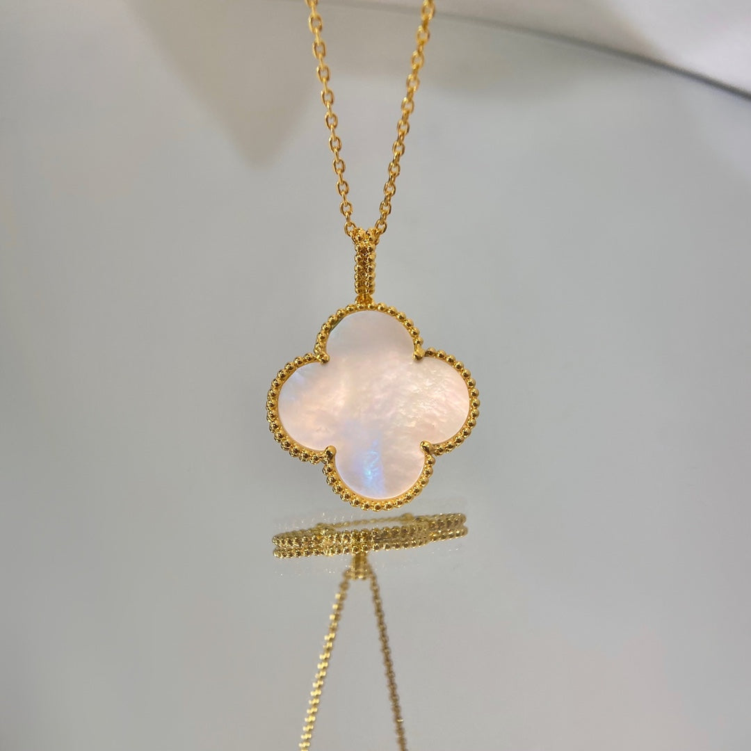[⭐Mirelle]CLOVER 25MM MOP LARGE PENDANT NECKLACE