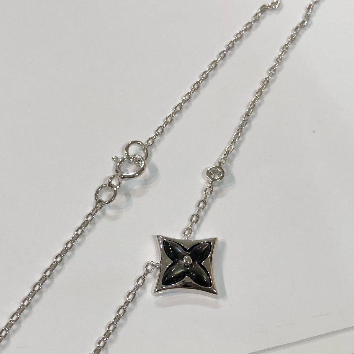 [⭐Mirelle]STAR BLACK MOP NECKLACE