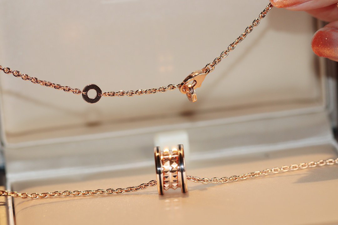 [⭐Mirelle]ZERO 1 ROCK PEDANT PINK GOLD BLACK NECKLACE