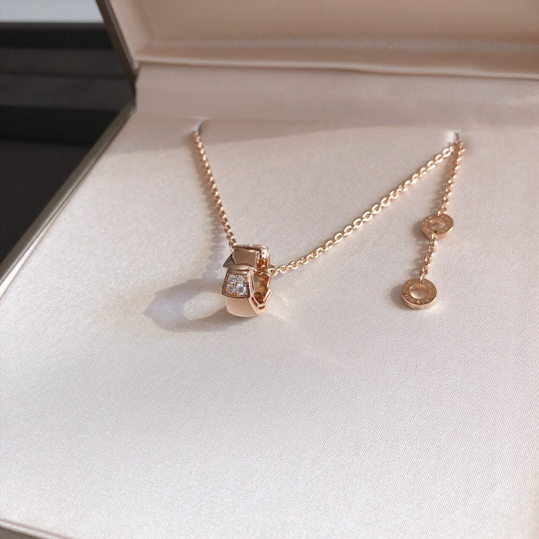 [⭐Mirelle]SERPENTI PEDANT DIAMOND PINK GOLD NECKLACE