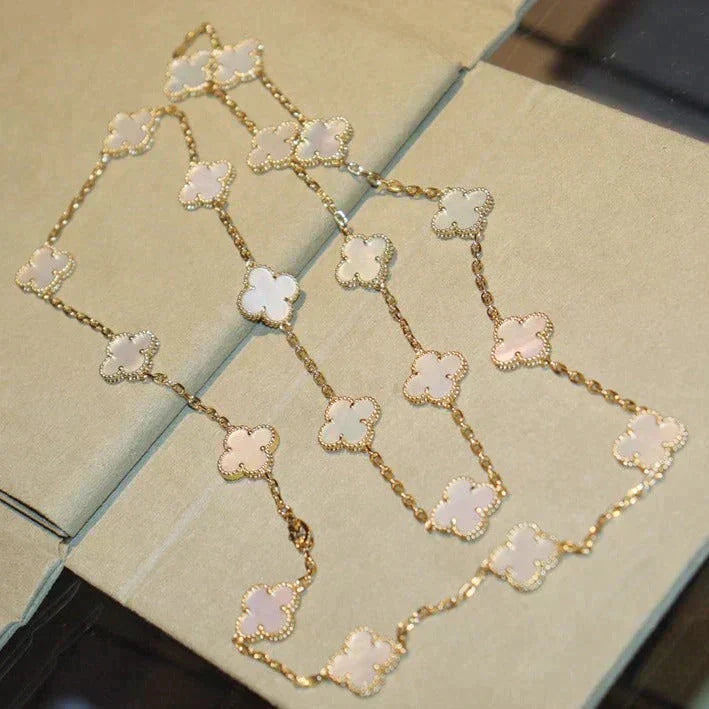 [⭐Mirelle]CLOVER 20 MOTIFS WHITE MOP NECKLACE