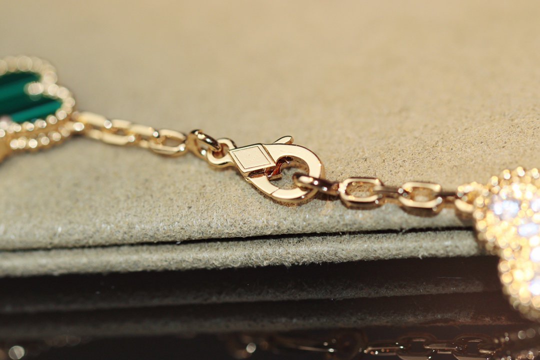 [⭐Mirelle]CLOVER 20 MOTIFS ONYX ROSE GOLD